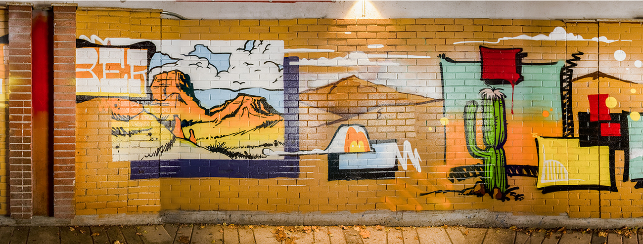 Murale située au 6621 St-Hubert façade Nord (tunnel)